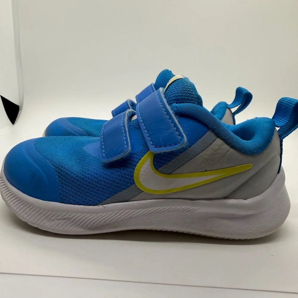 Nike Star Runner 2 Toddler Blue Yellow Hook Loop‎ Athletic Shoes Size 8C Sneaker